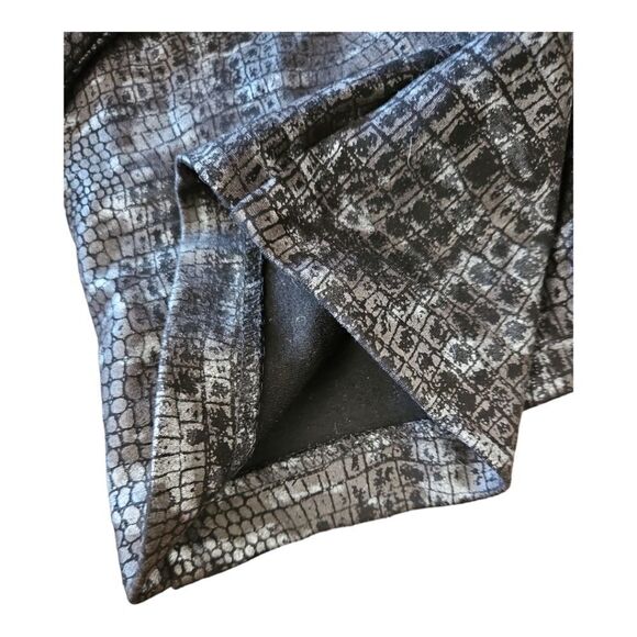 Lena Gabrielle LG Black Metalic Snake Print Leggings Size 12 - Picture 4 of 4